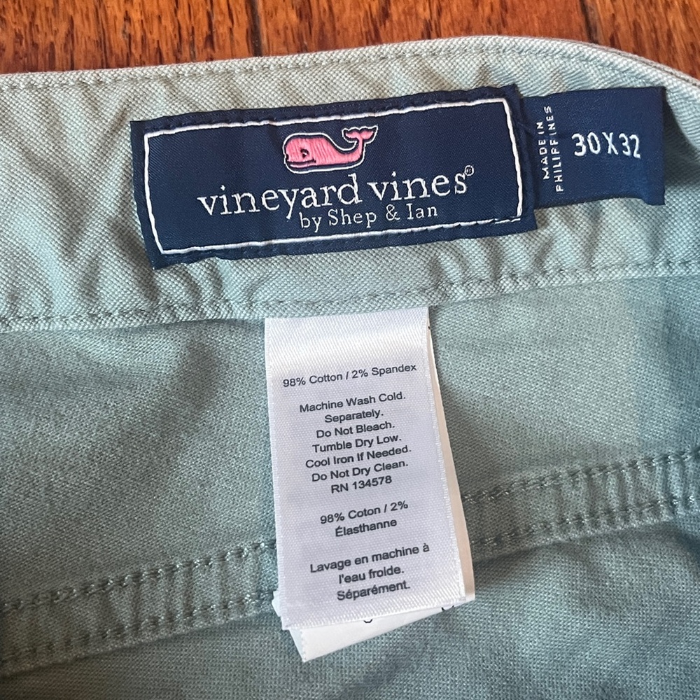 Vineyard Vines chino pants - Picture 5 of 8